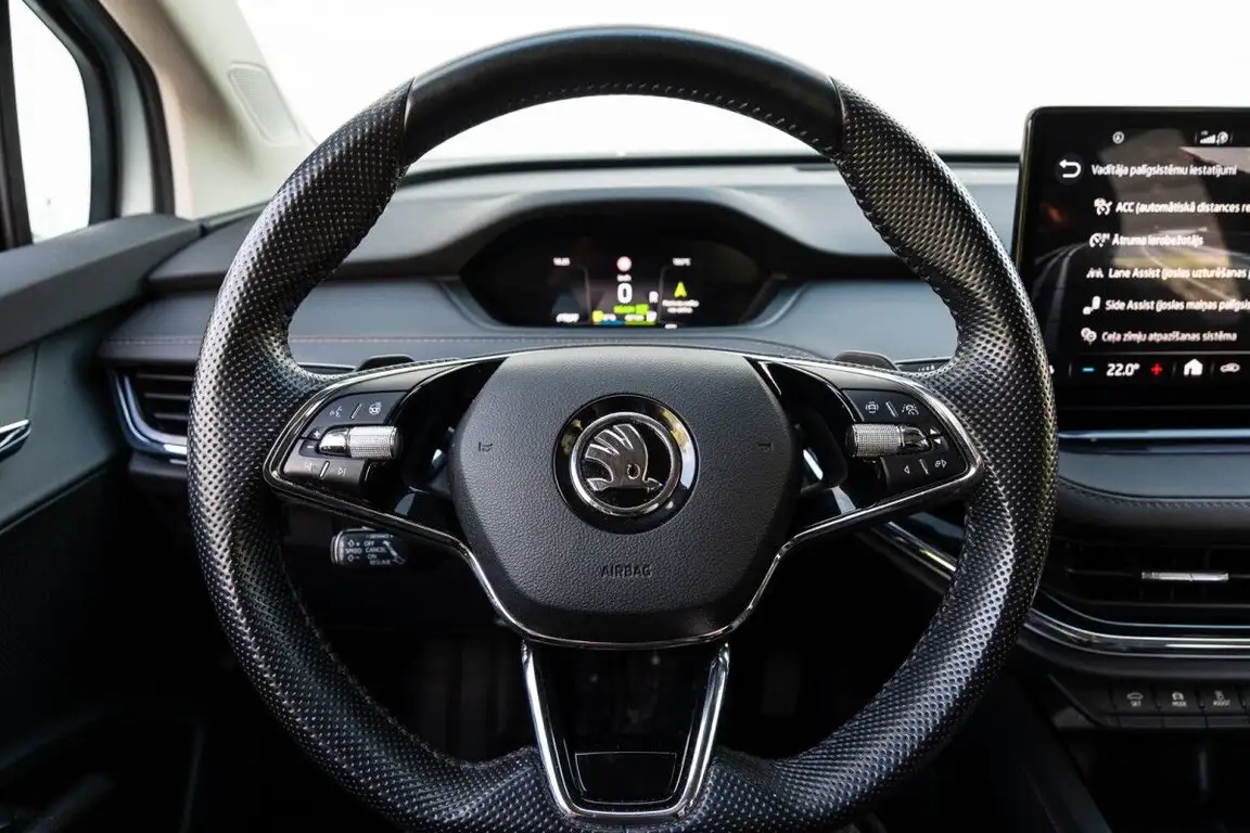 SKODA ENYAQ