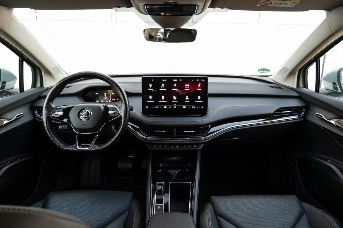SKODA ENYAQ