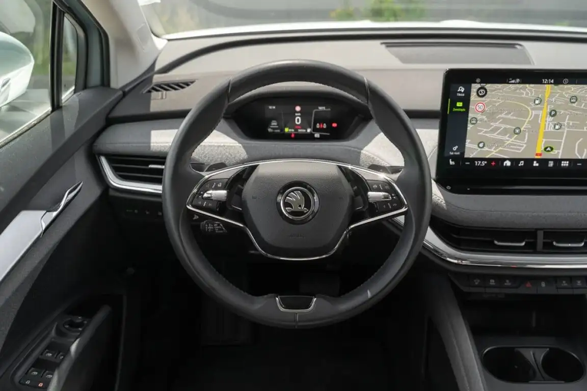 SKODA ENYAQ