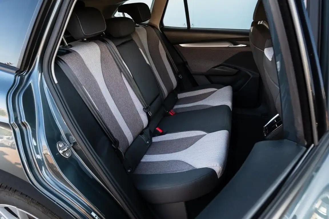 SKODA ENYAQ