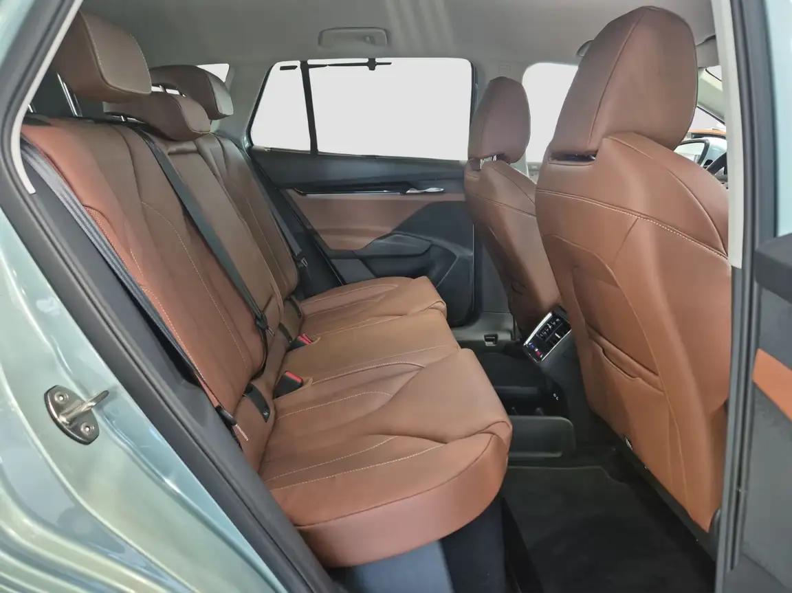 SKODA ENYAQ