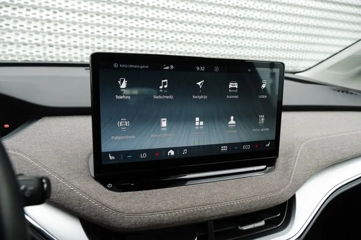 SKODA ENYAQ