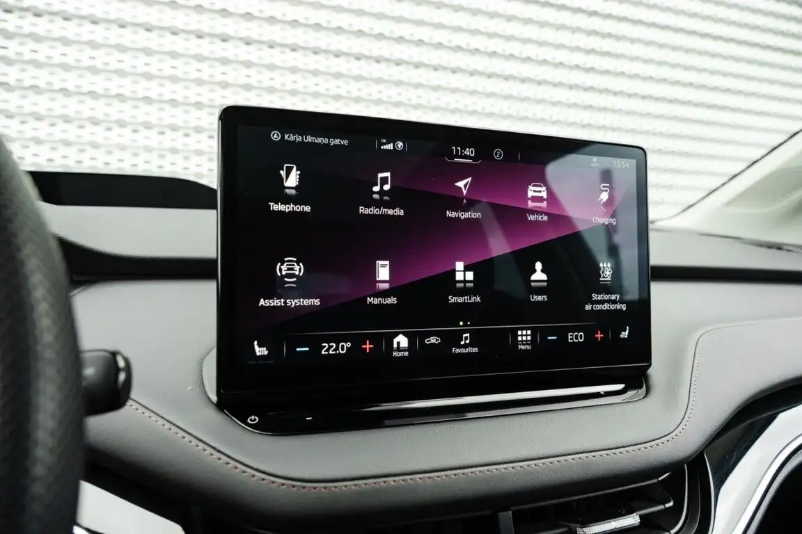 SKODA ENYAQ