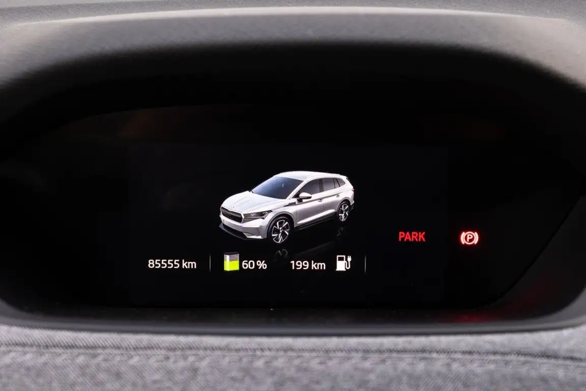 SKODA ENYAQ