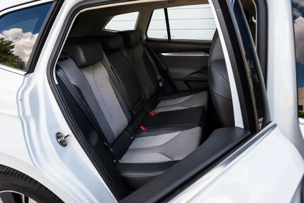SKODA ENYAQ