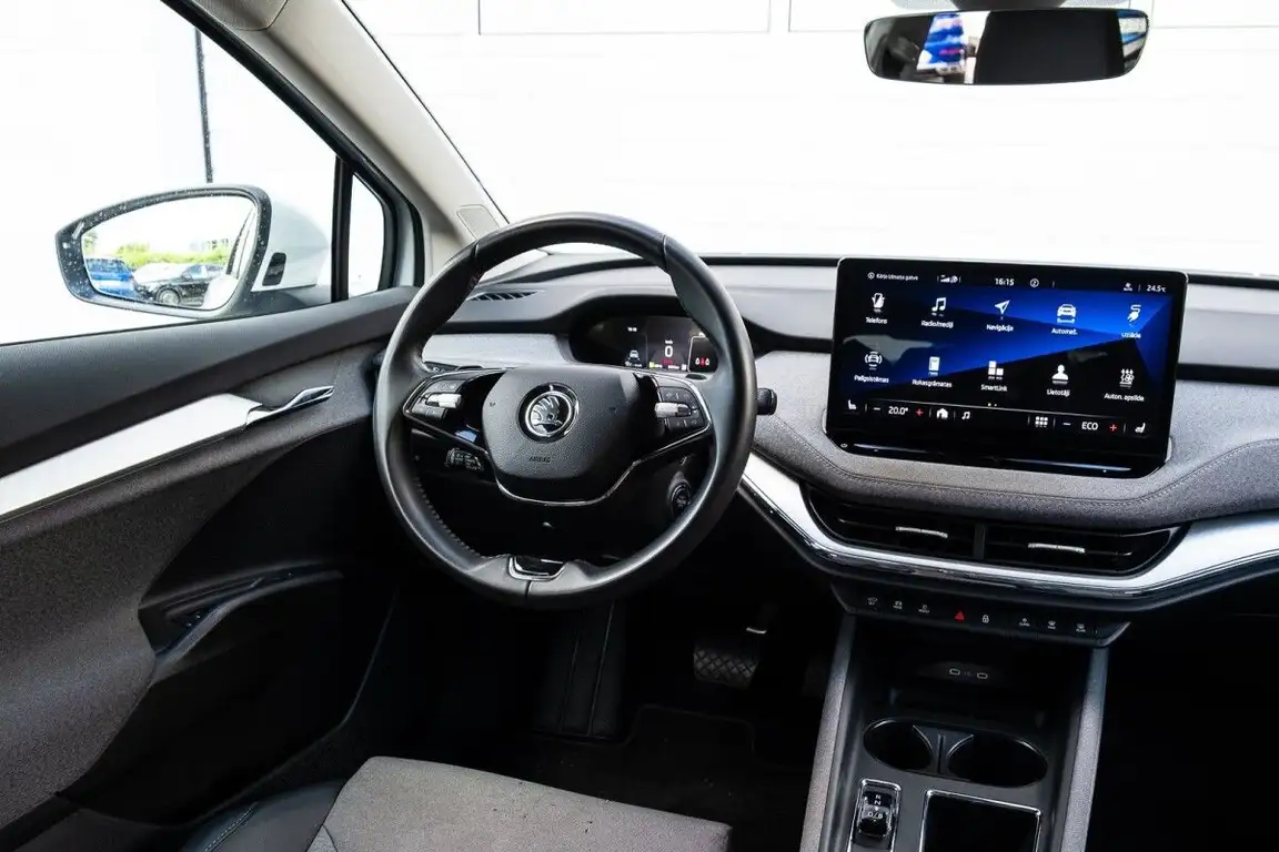 SKODA ENYAQ