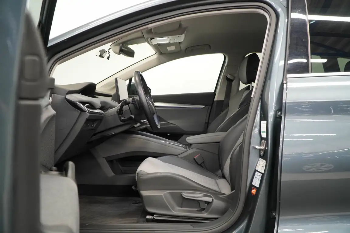 SKODA ENYAQ
