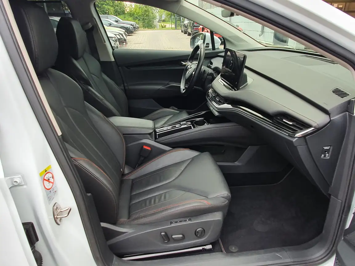 SKODA ENYAQ IV