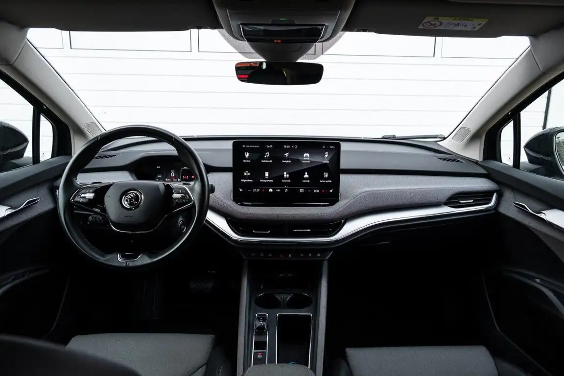 SKODA ENYAQ