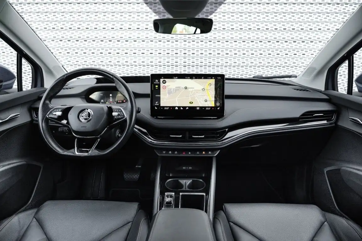 SKODA ENYAQ