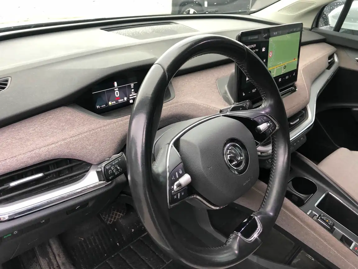 SKODA ENYAQ