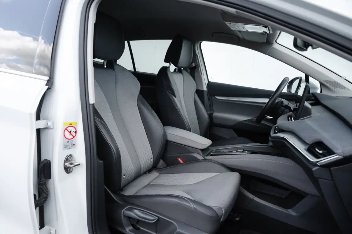 SKODA ENYAQ