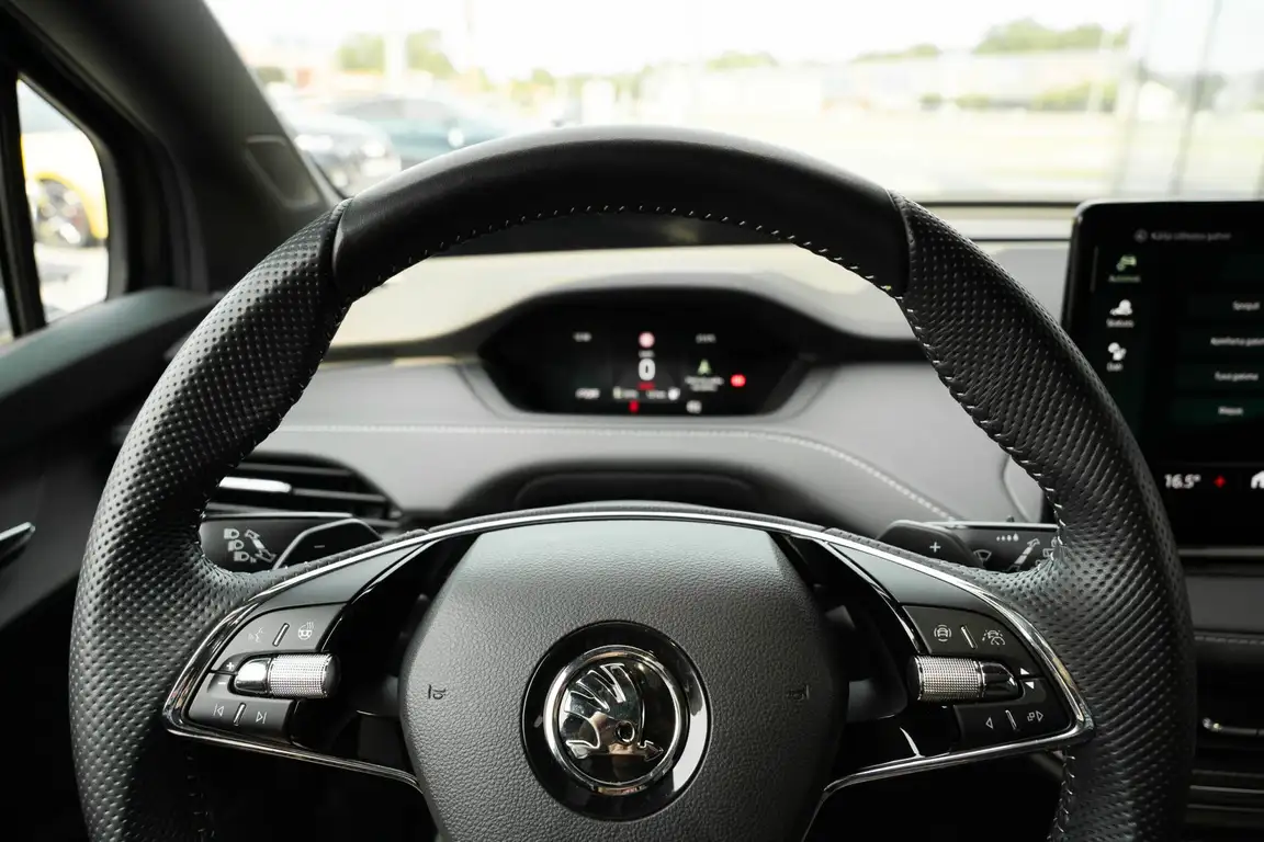 SKODA ENYAQ