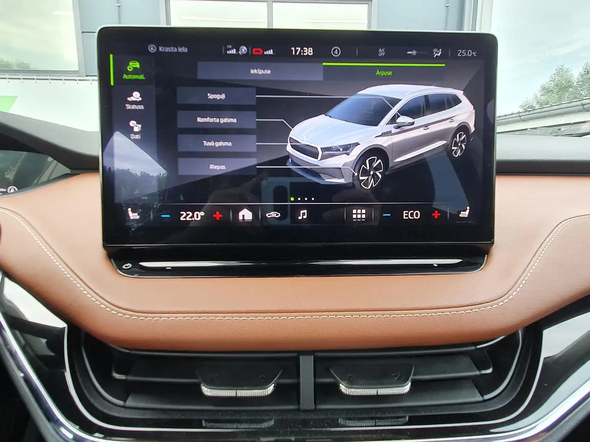 SKODA ENYAQ