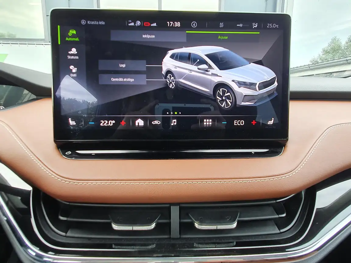 SKODA ENYAQ