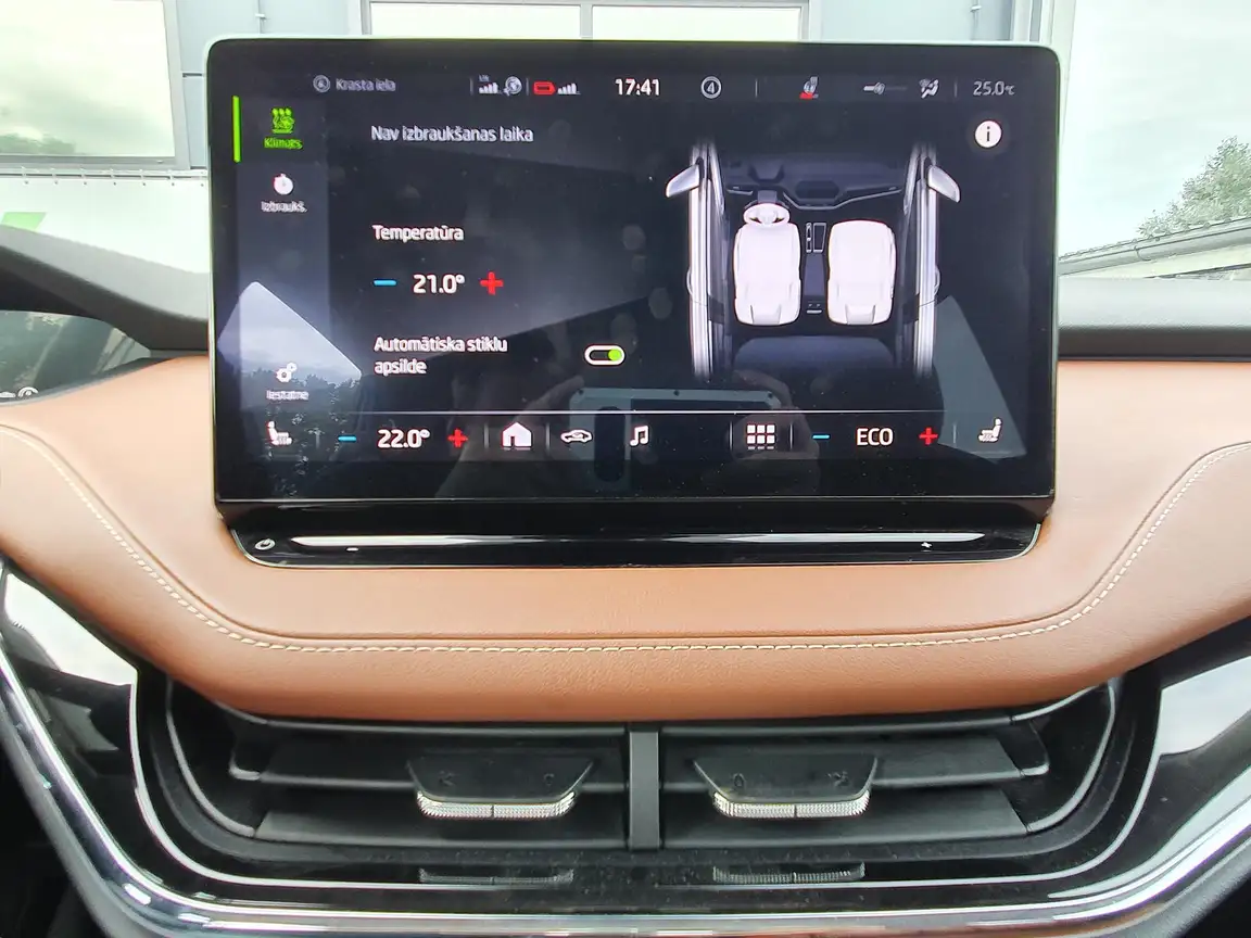 SKODA ENYAQ