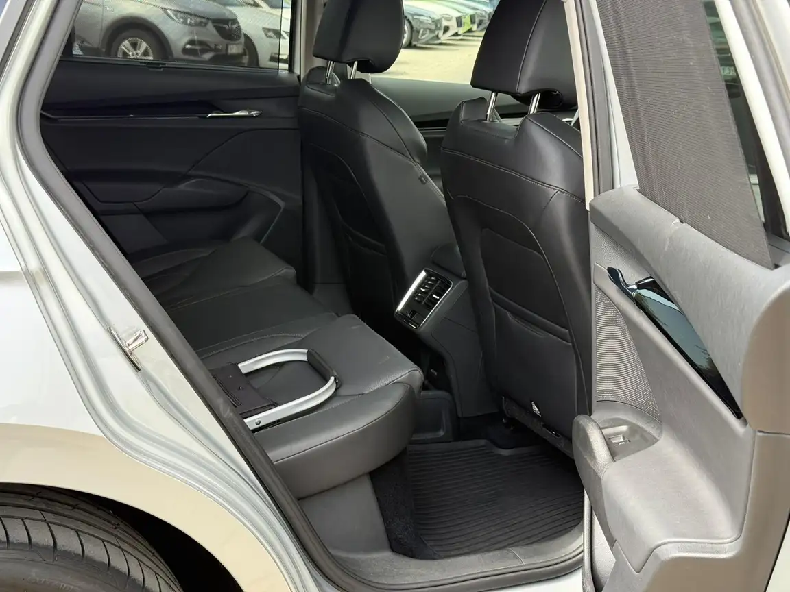 SKODA ENYAQ IV