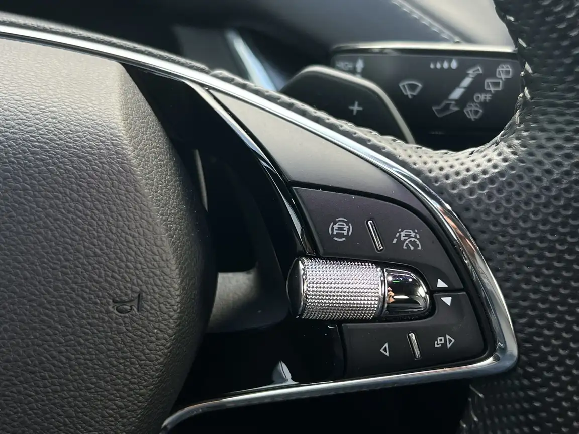 SKODA ENYAQ IV