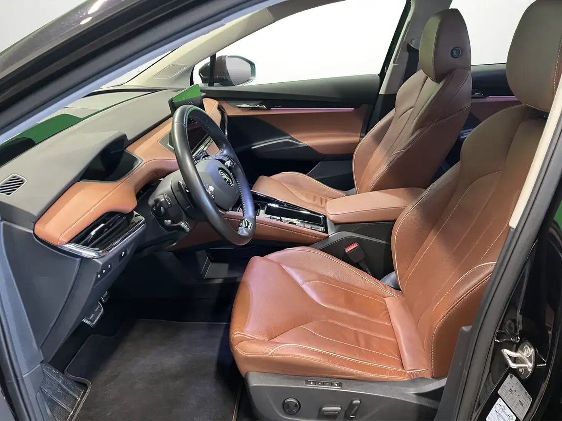 SKODA ENYAQ