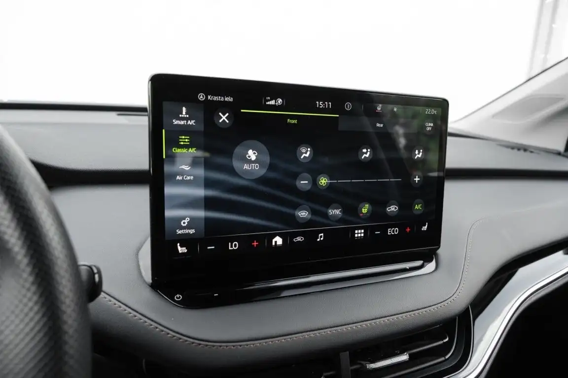 SKODA ENYAQ