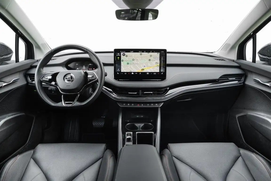 SKODA ENYAQ