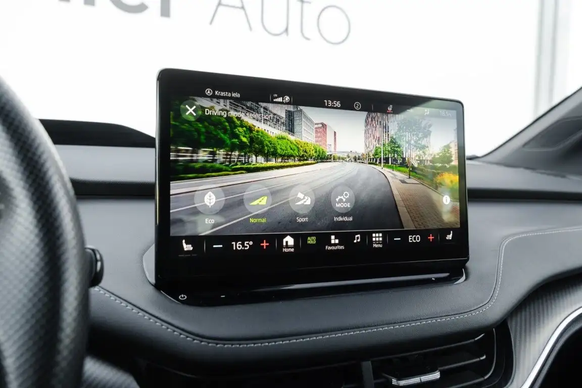 SKODA ENYAQ