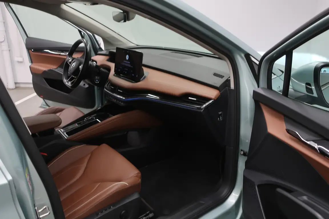 SKODA ENYAQ