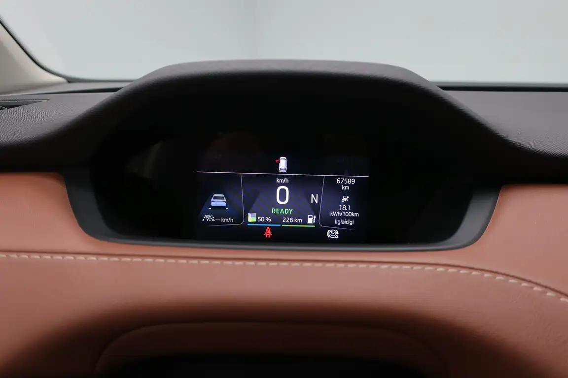 SKODA ENYAQ