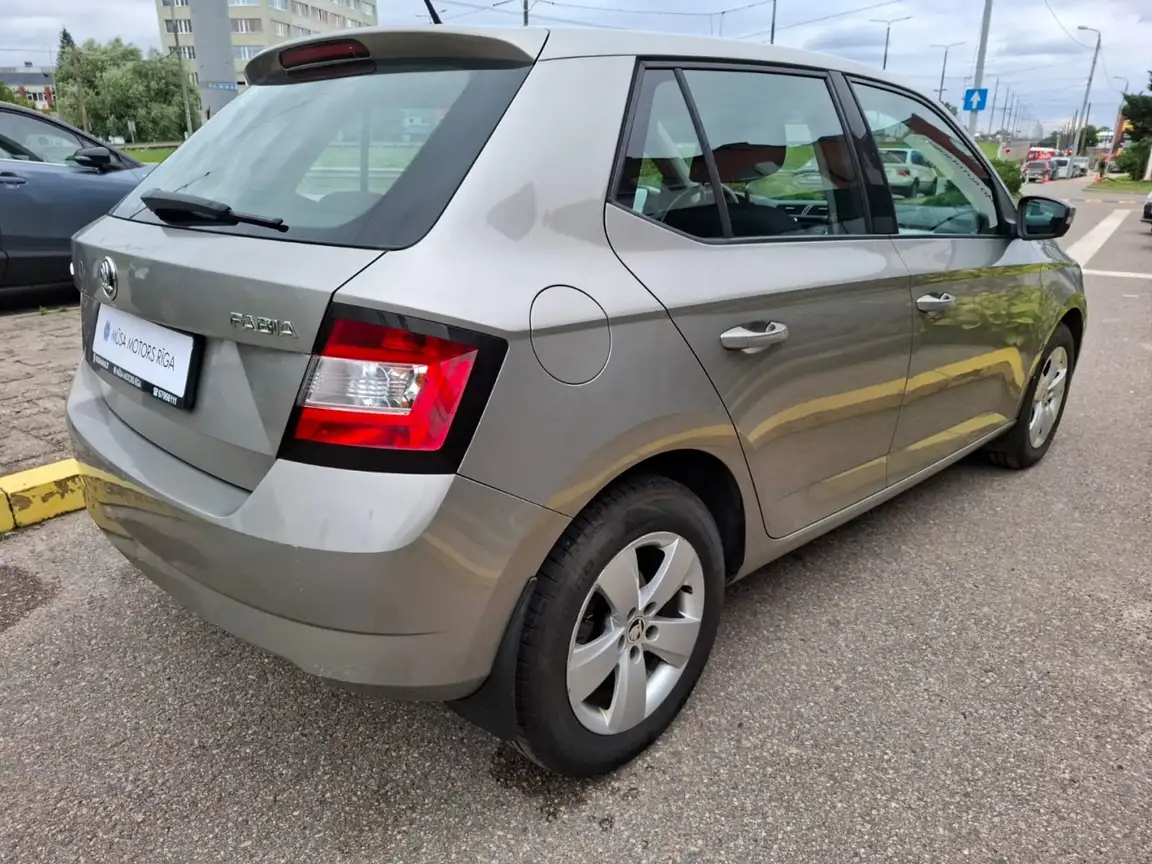 SKODA FABIA