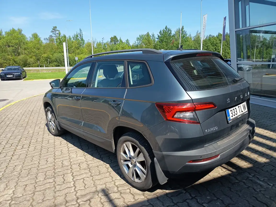 SKODA KAROQ