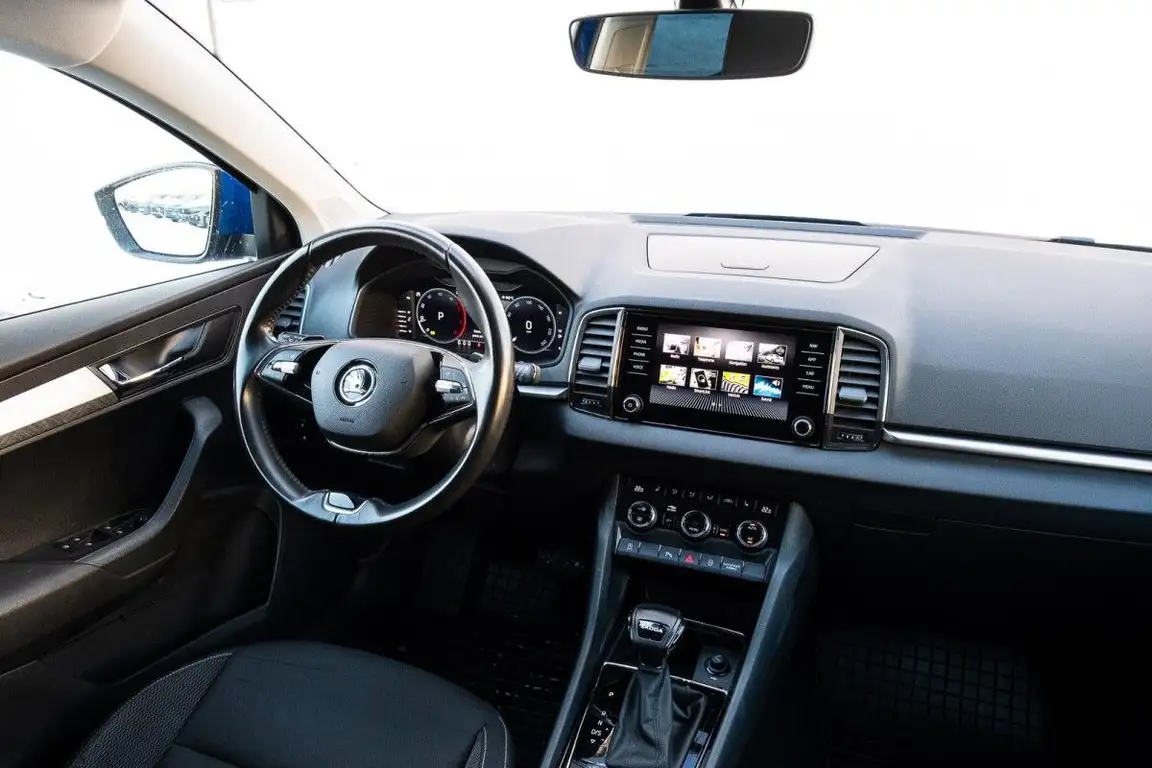 SKODA KAROQ