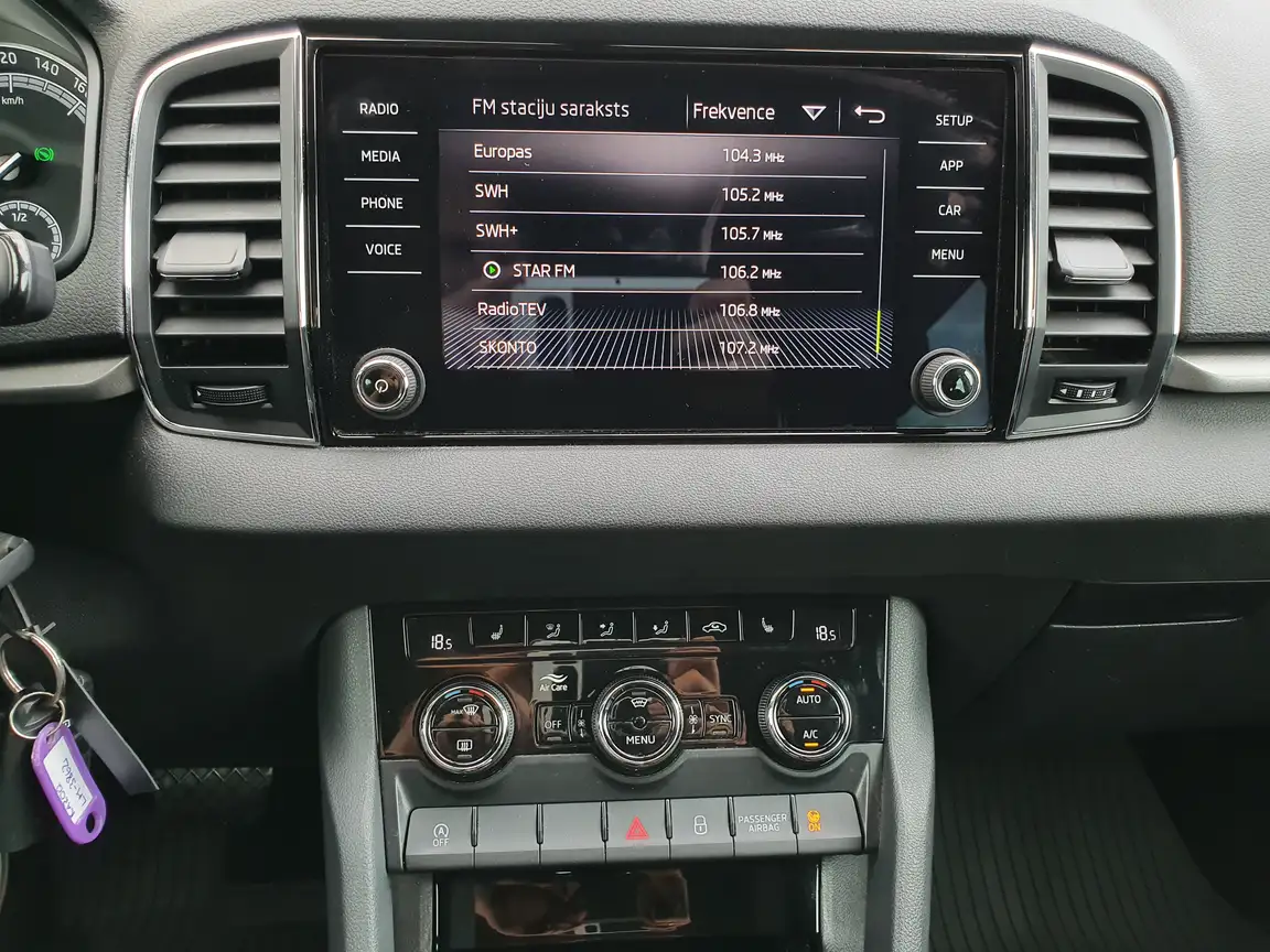 SKODA KAROQ