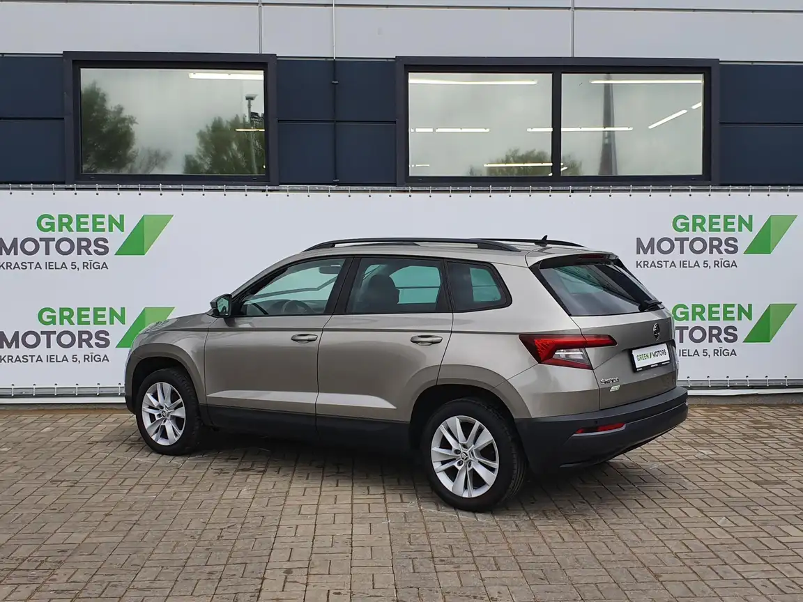 SKODA KAROQ
