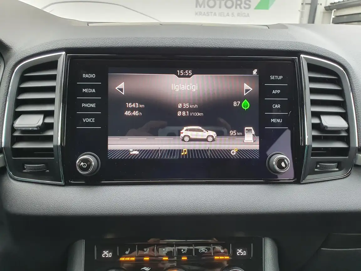 SKODA KAROQ