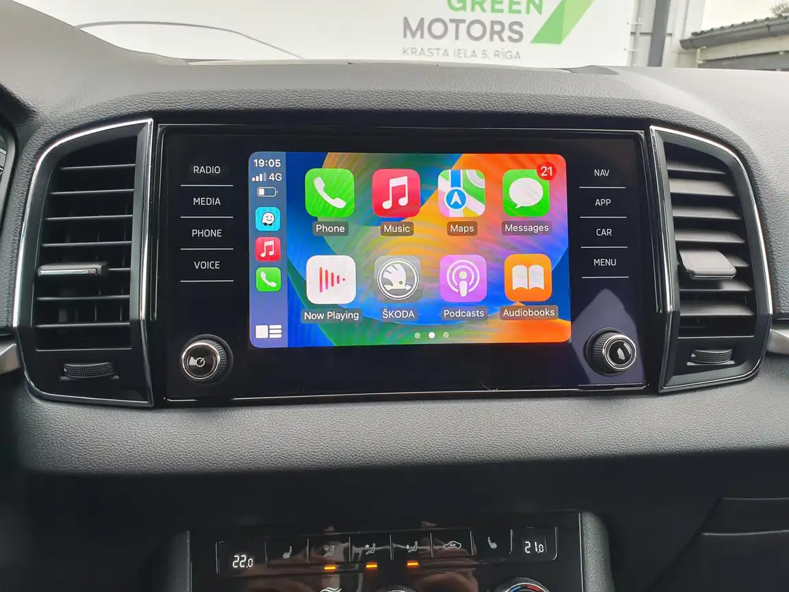 SKODA KAROQ