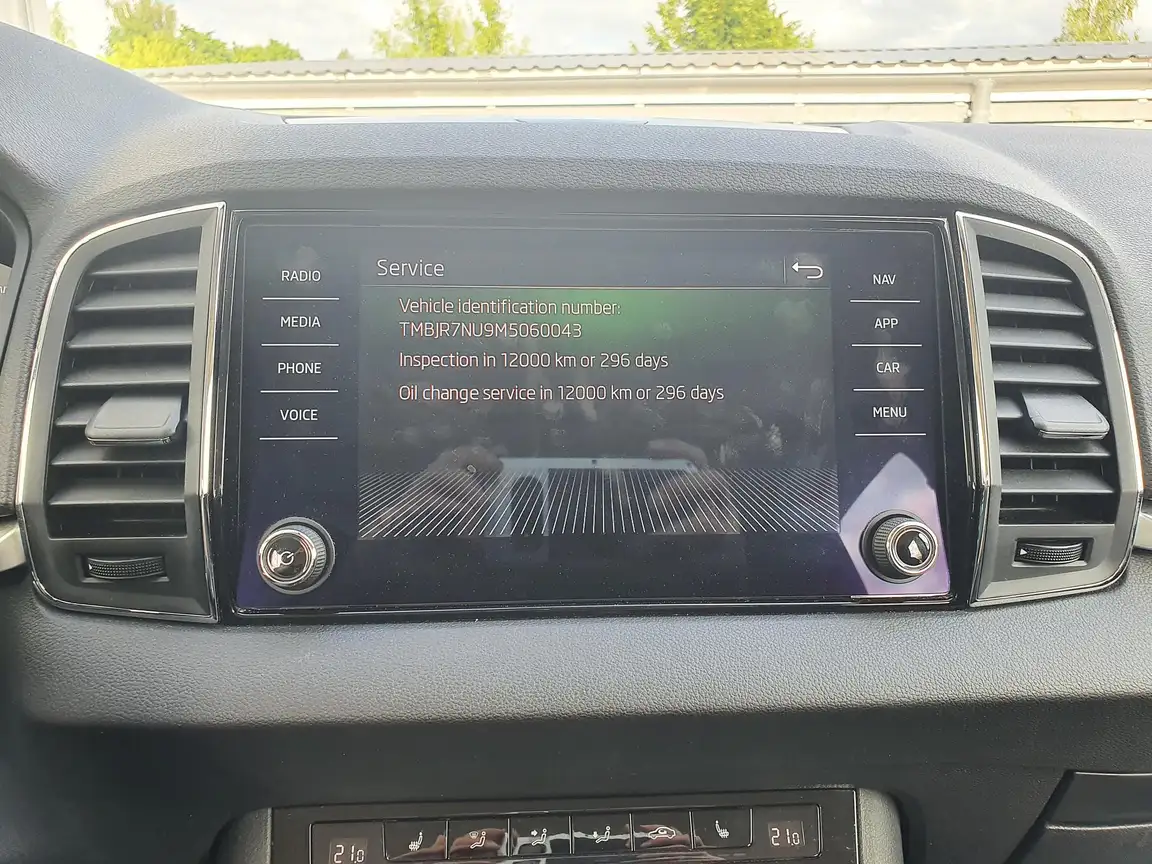 SKODA KAROQ