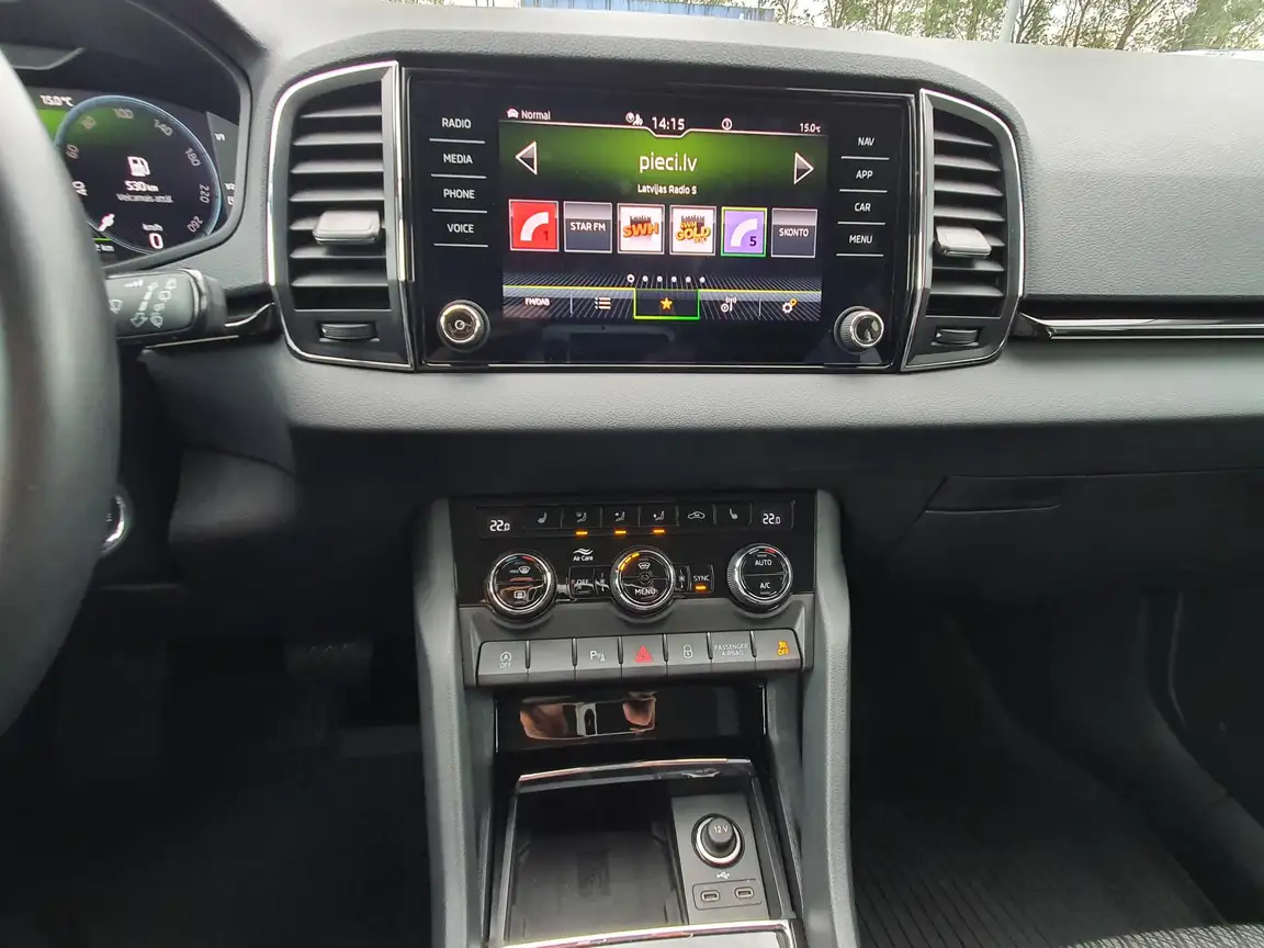 SKODA KAROQ