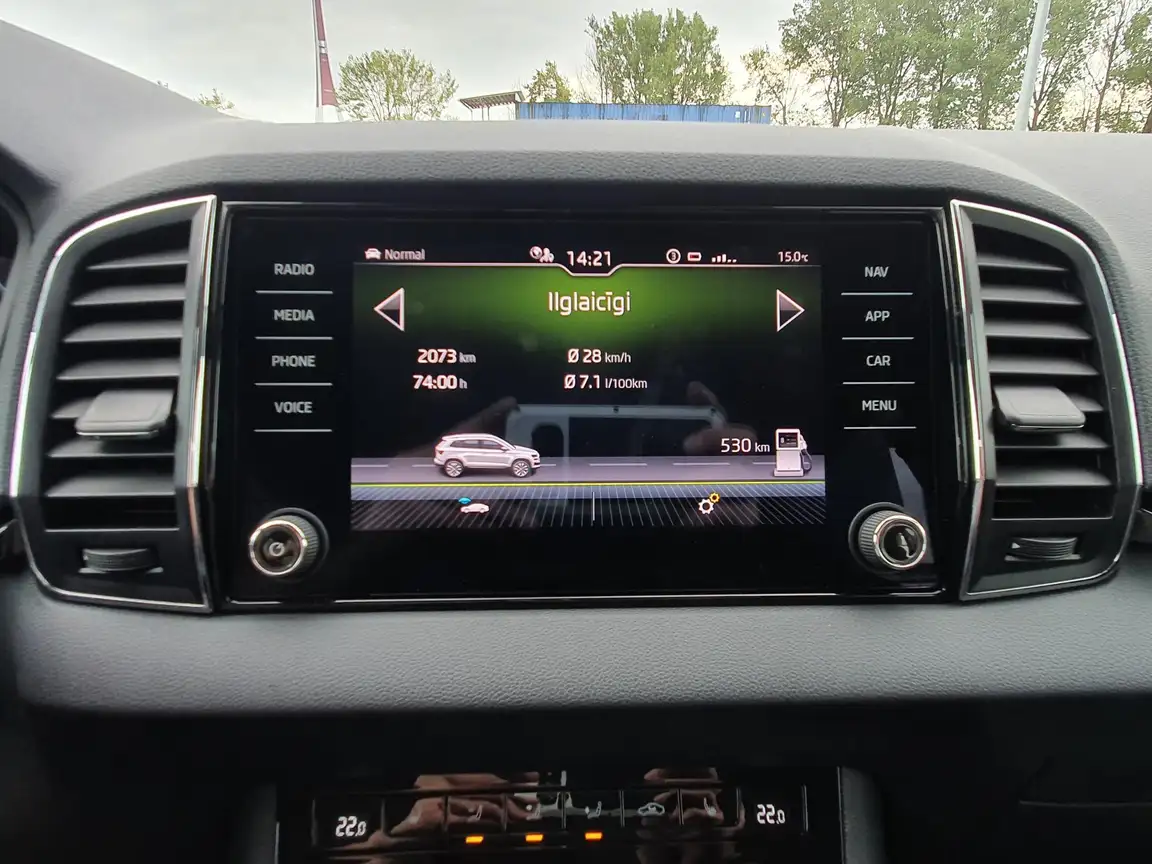 SKODA KAROQ