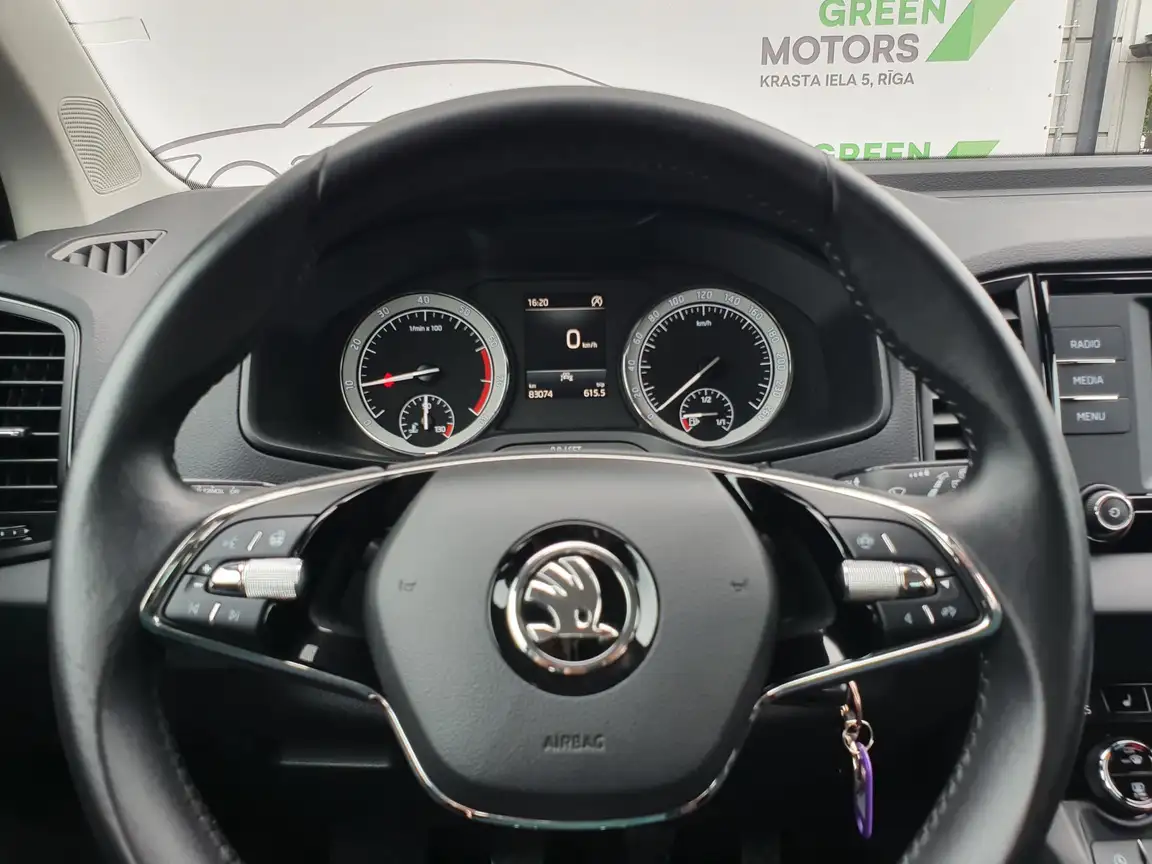 SKODA KAROQ