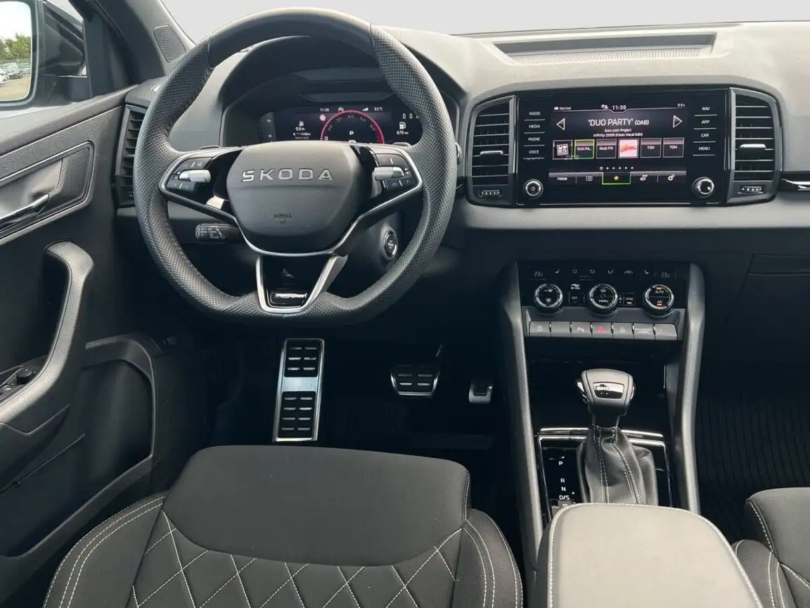 SKODA KAROQ