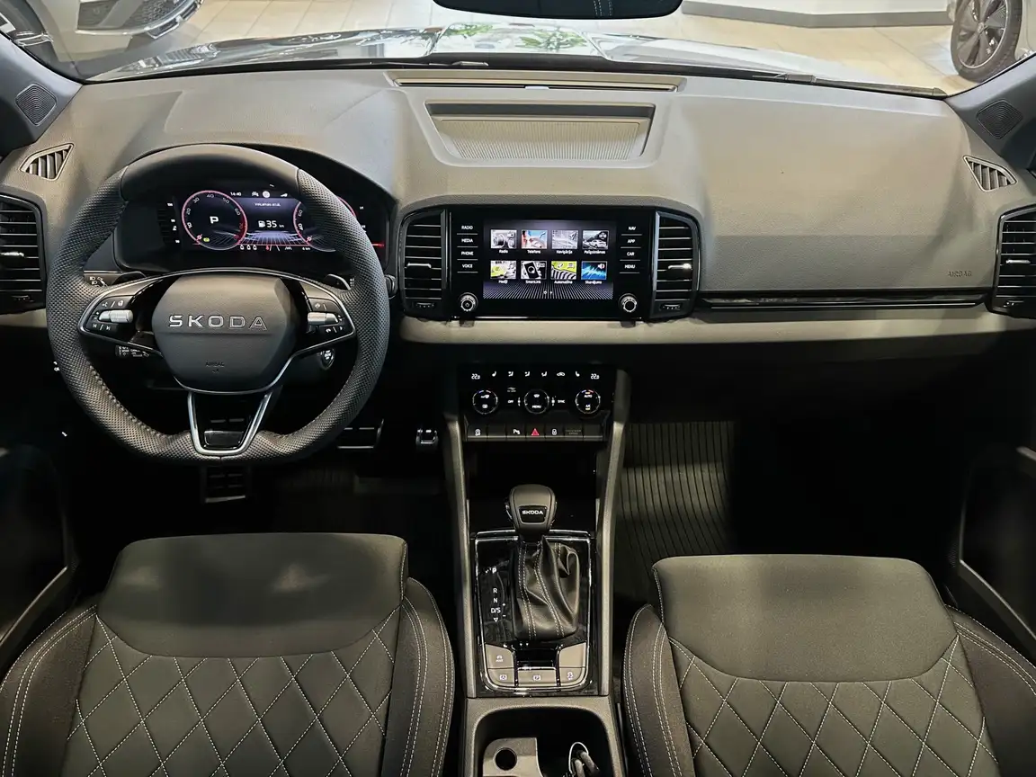 SKODA KAROQ