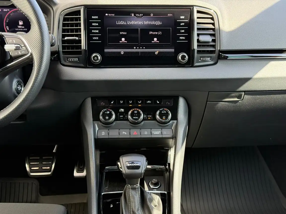 SKODA KAROQ