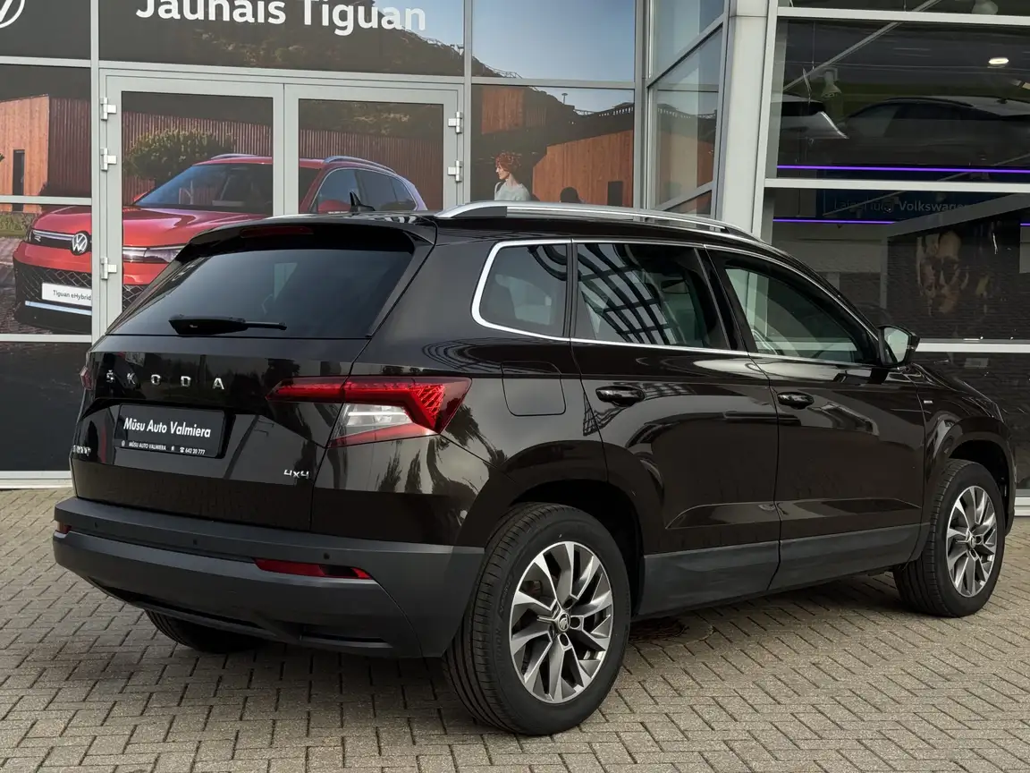 SKODA KAROQ