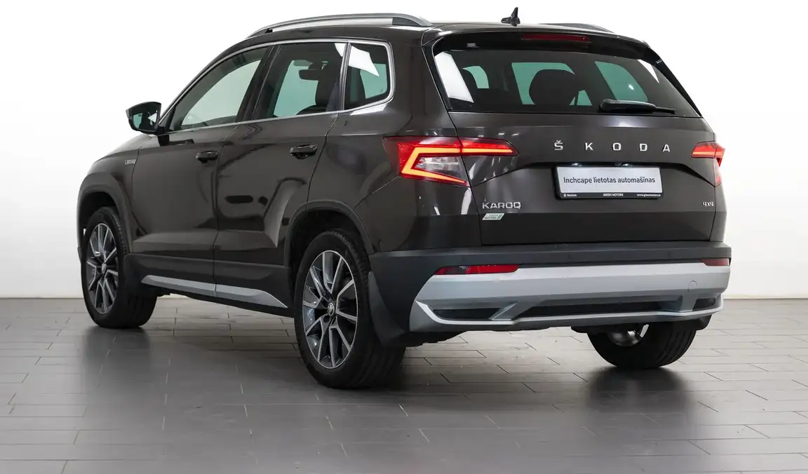 SKODA KAROQ