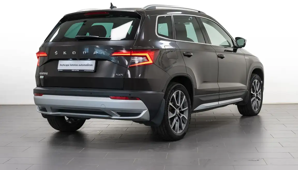 SKODA KAROQ