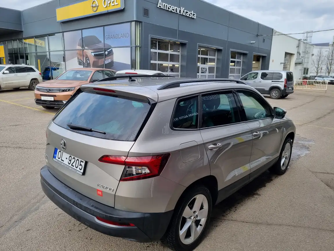 SKODA KAROQ