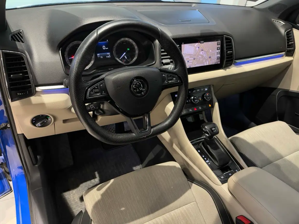 SKODA KAROQ