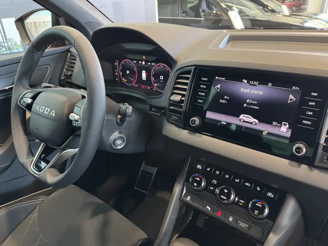 SKODA KAROQ