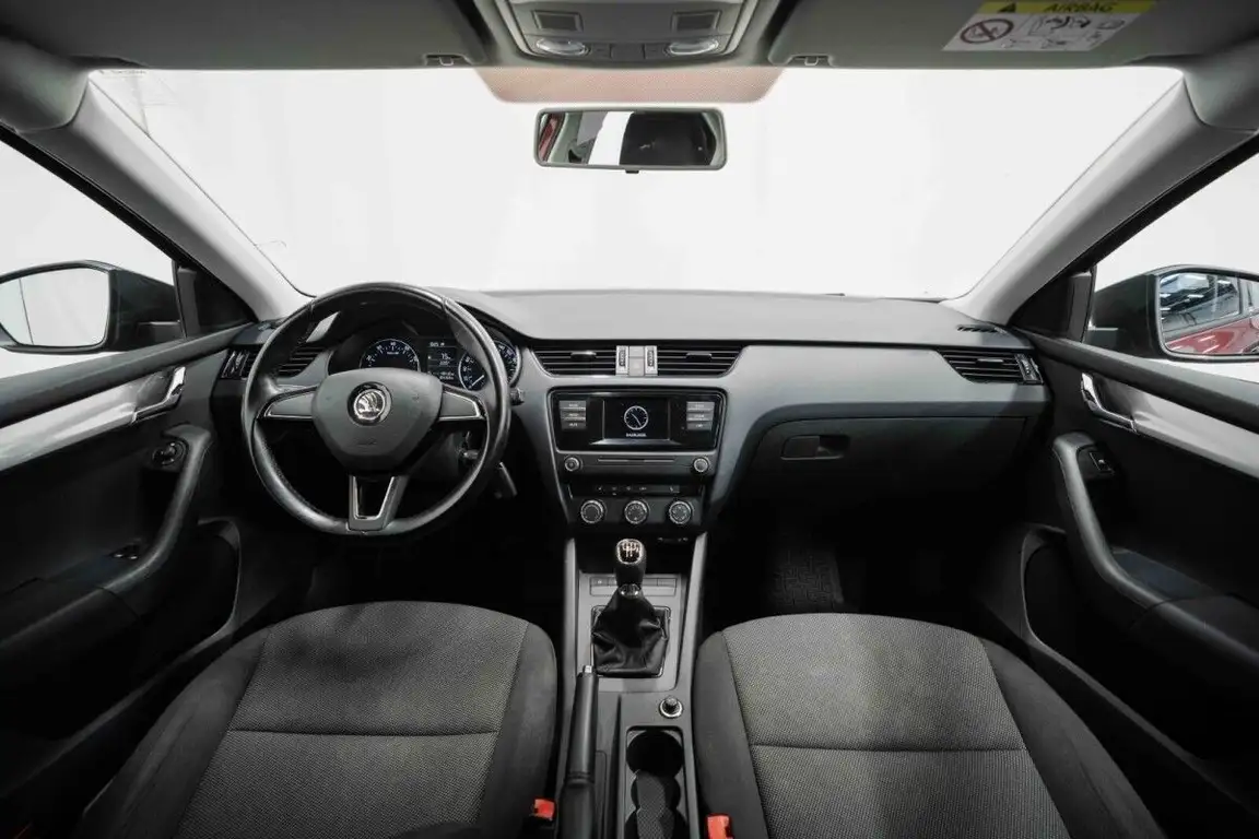 SKODA OCTAVIA