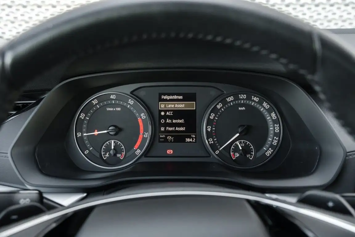 SKODA OCTAVIA